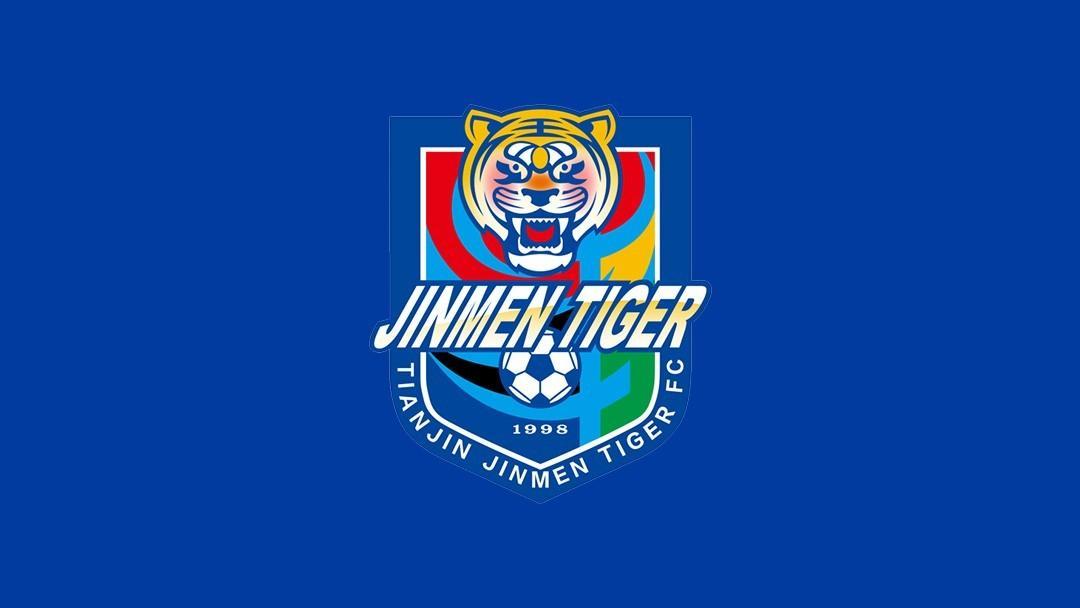 看了津门虎本赛季的比赛，最让人看不懂的是五轮不胜，难道是俱乐部、主教练、球员之间