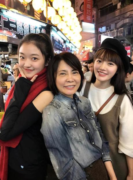 【柴智屏说孙千是东北全智贤】柴智屏回忆早年合作孙千最近，主演的《早春晴朗》正在热