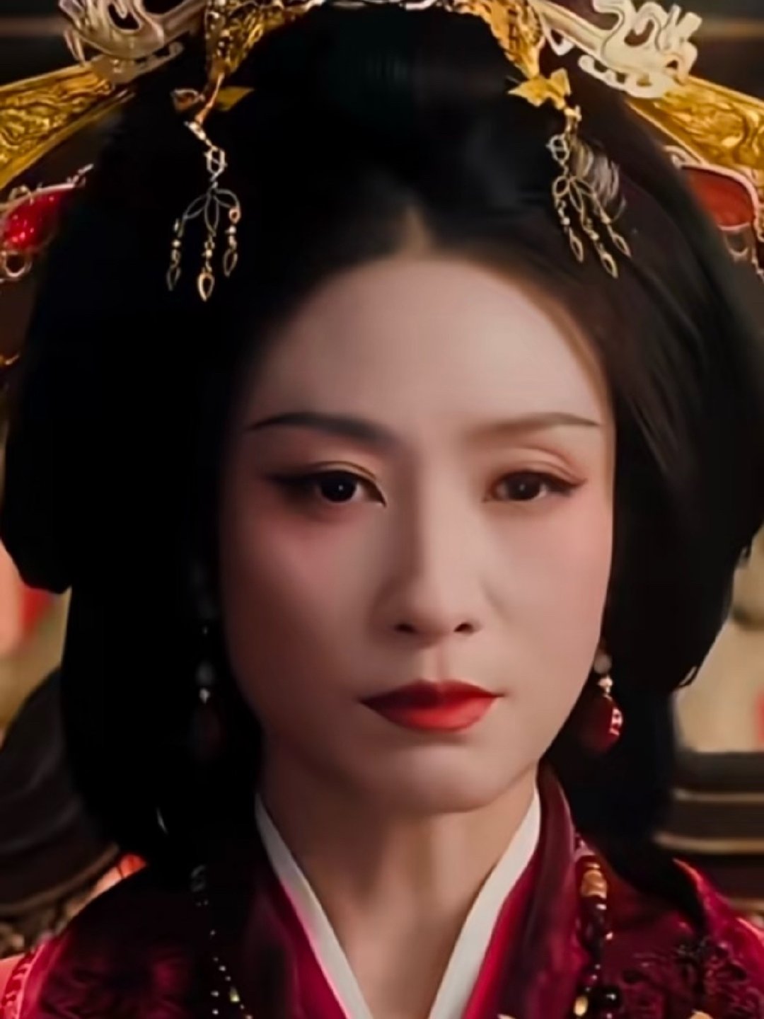 雀骨开播，太后这一角由当年演安陵容的陶昕然出演从安小鸟一跃成为太后，安陵容当年一
