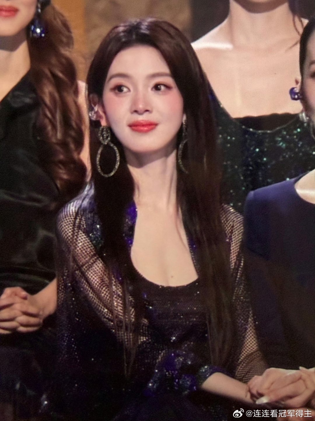 陈瑶一直在说没关系真服了 🥭 就这样对待 这么美的陈瑶。 