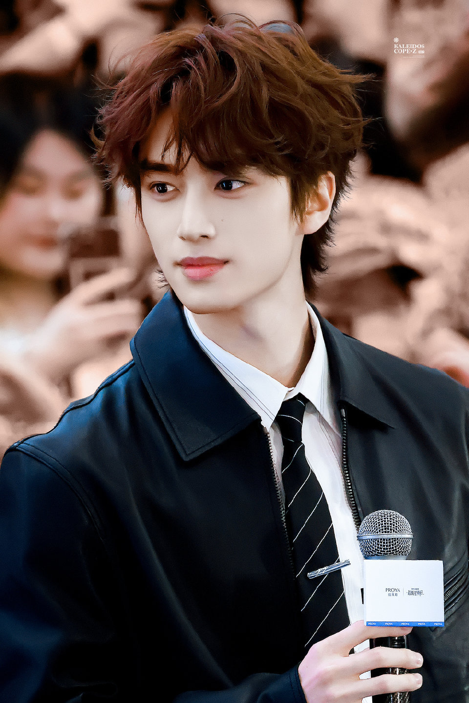 张康乐 zkl张康乐47 当太阳升起时，我们都要比昨天更幸福