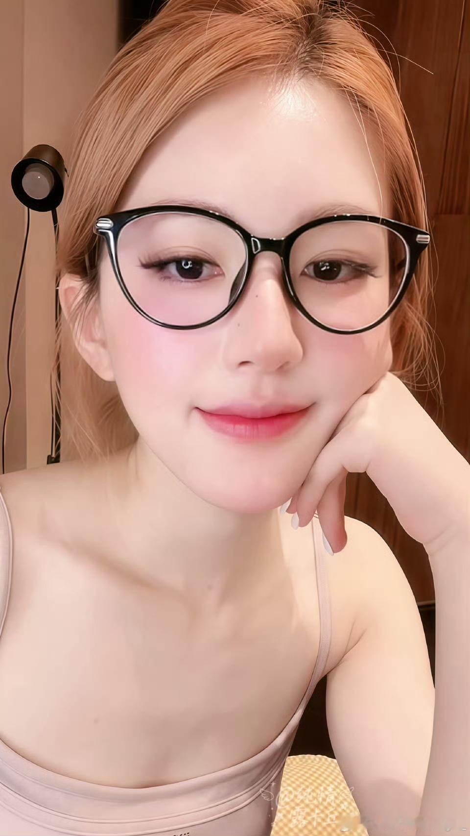 娱乐[超话]赵露思第45条百万点赞ins赵露思45条ins点赞破百万赵露思第45