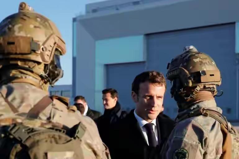 法国已经派兵，又硬又怂，抵达乌克兰边境后先找退路