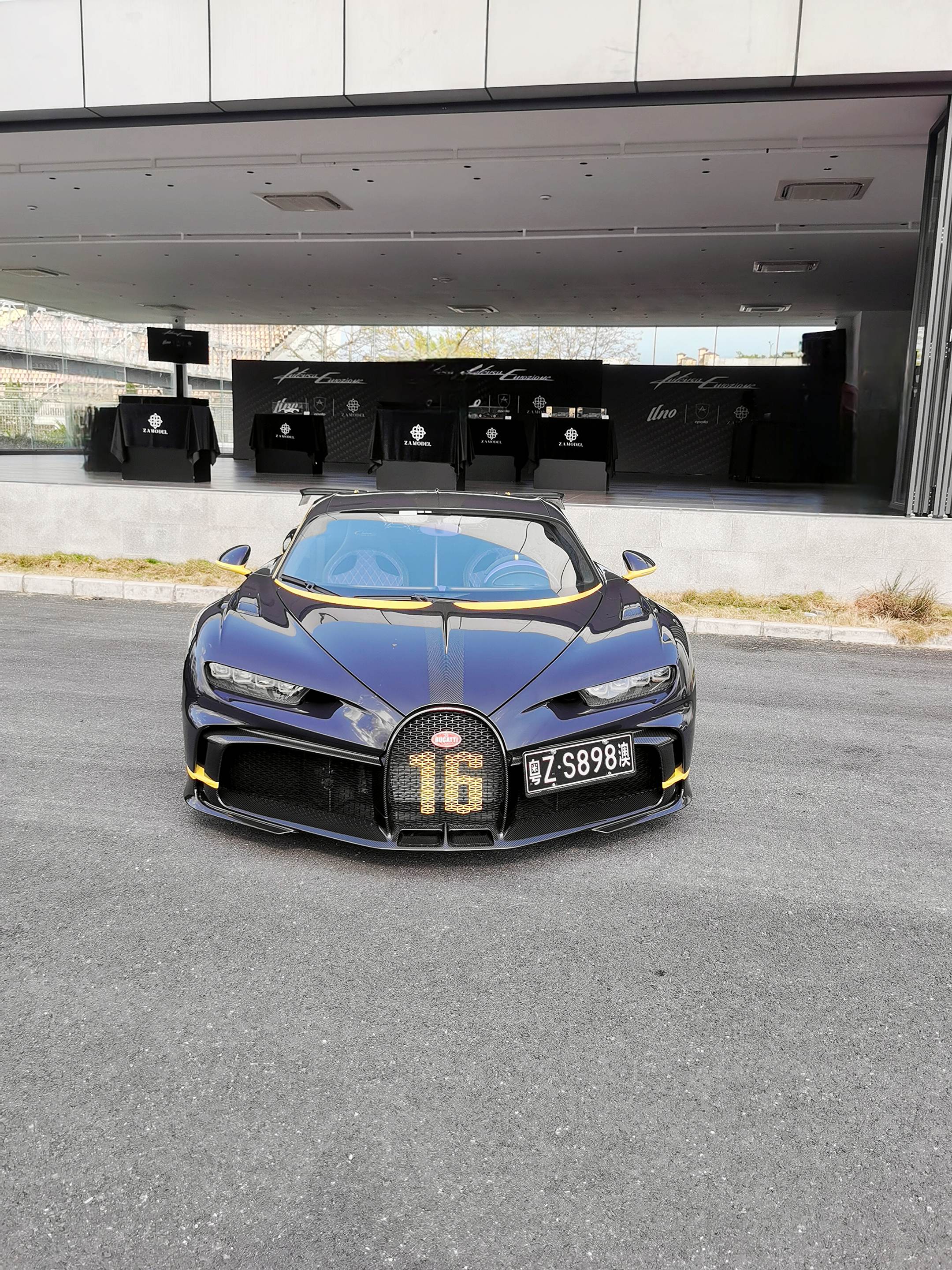 一年半后再遇国内唯二的八眼龙王布加迪Chiron Pur Sport