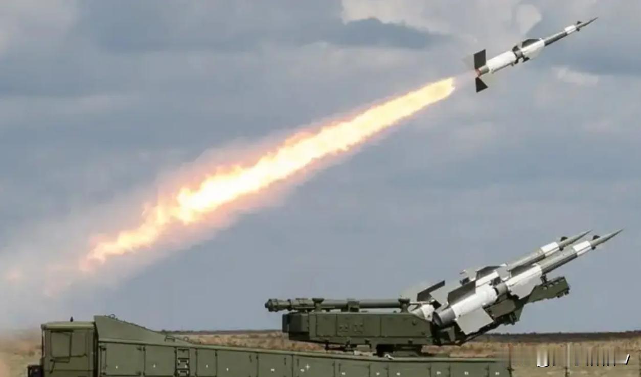 在苏联文明的末期，尽管S-125(萨姆-3）防空导弹已经明显落后，但在苏联防空部