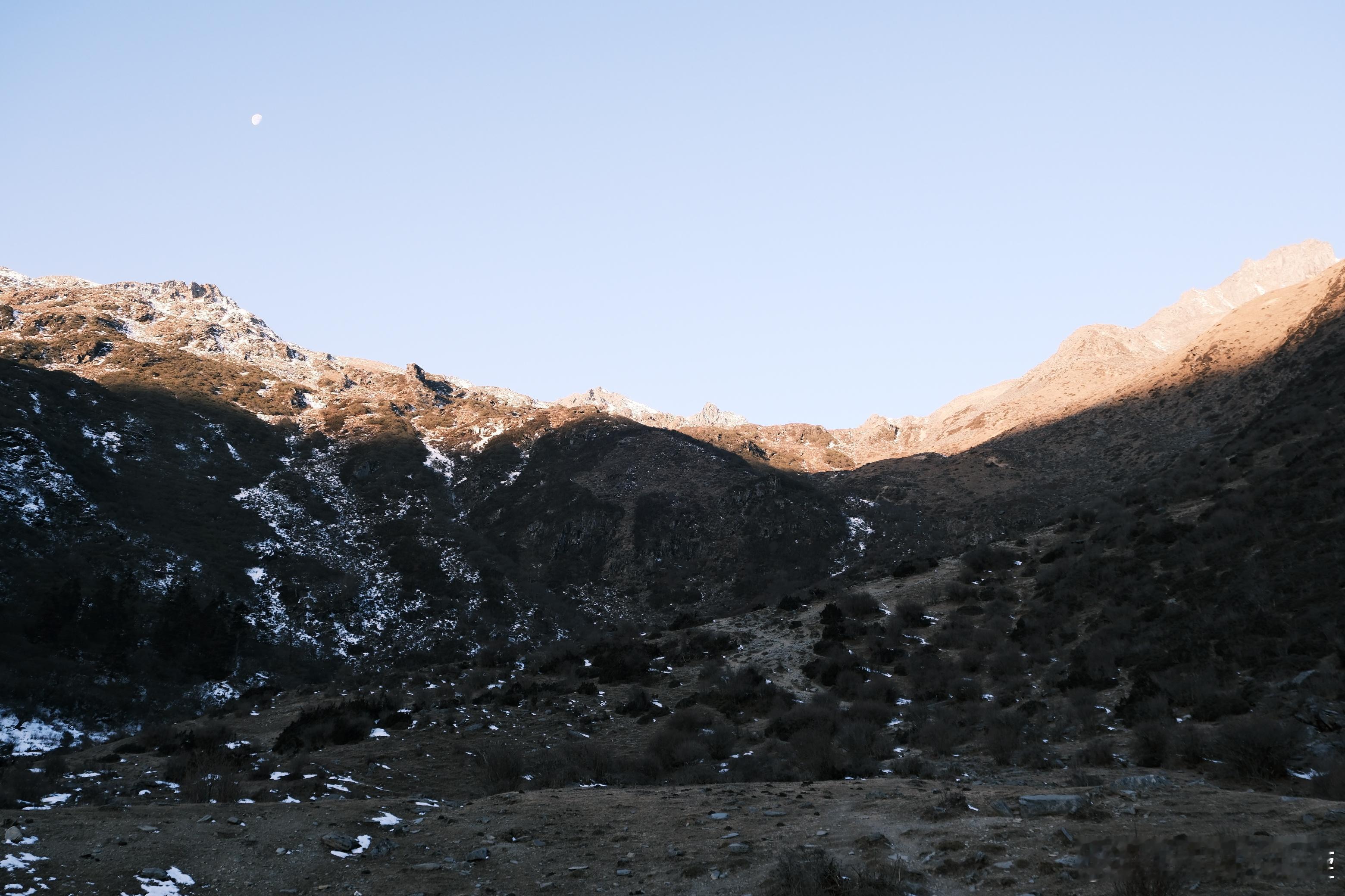 🏔️  