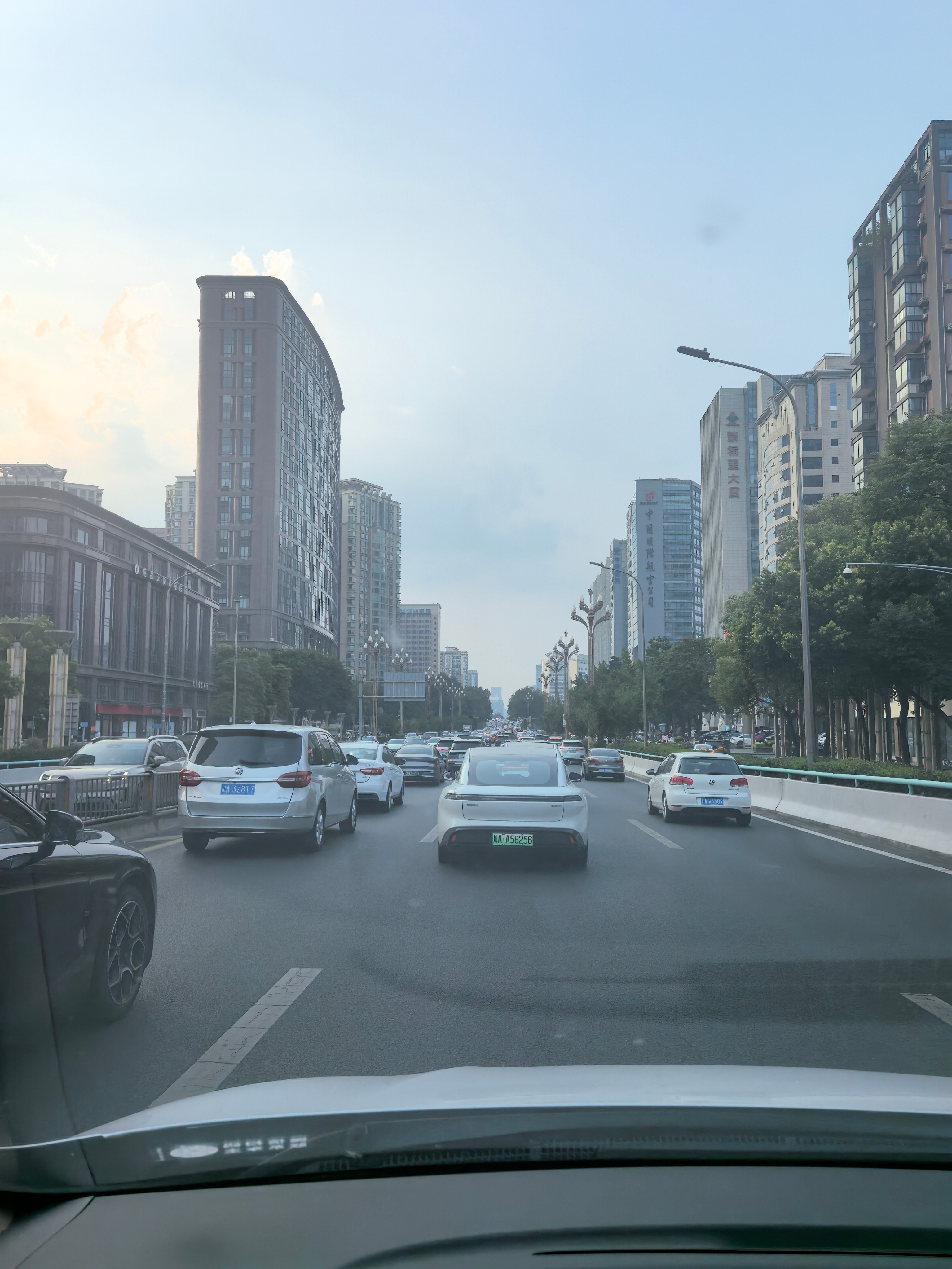 成都比北京堵车厉害～～ 
