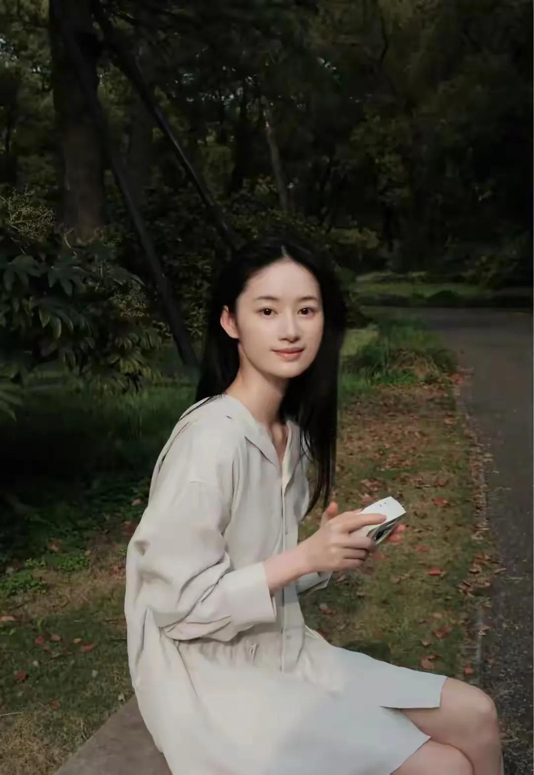 什么样的女孩可以被称为美女终身自我 雍容大方的美女 自然美女图片 女生该不该努力