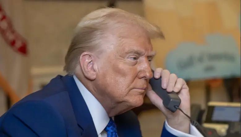 不等了，美国电话中国！

北京时间2月4日晚间，美国一通电话打到了中国，因为特朗