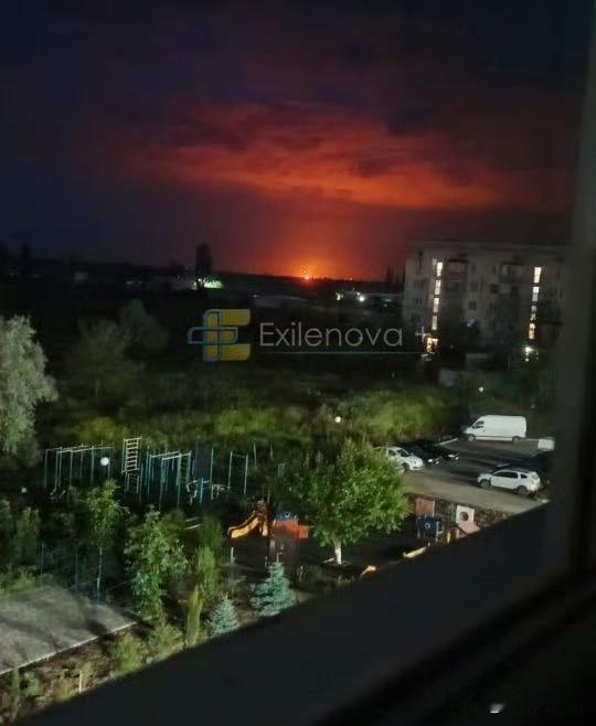 乌军夜袭克里米亚多个能源与交通节点，多地起火

乌克兰国防部队在夜间对Crime