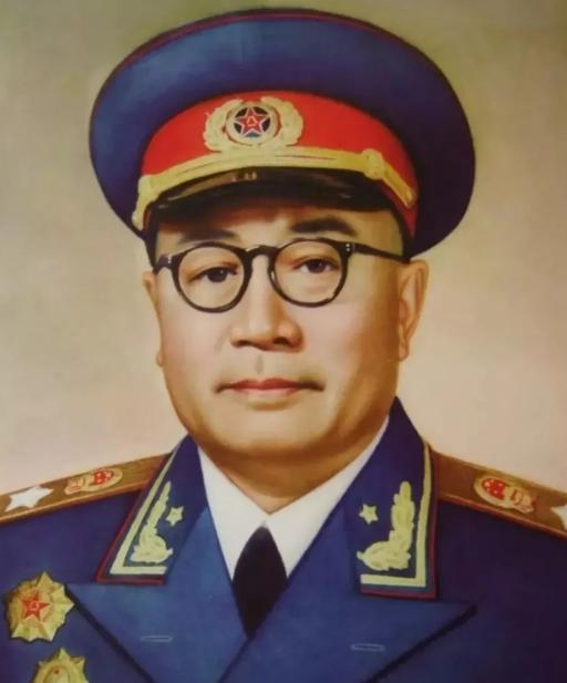 1950年，已经是西南军政委员会主席的刘伯承，辗转找到了一位30多年前救过他命的