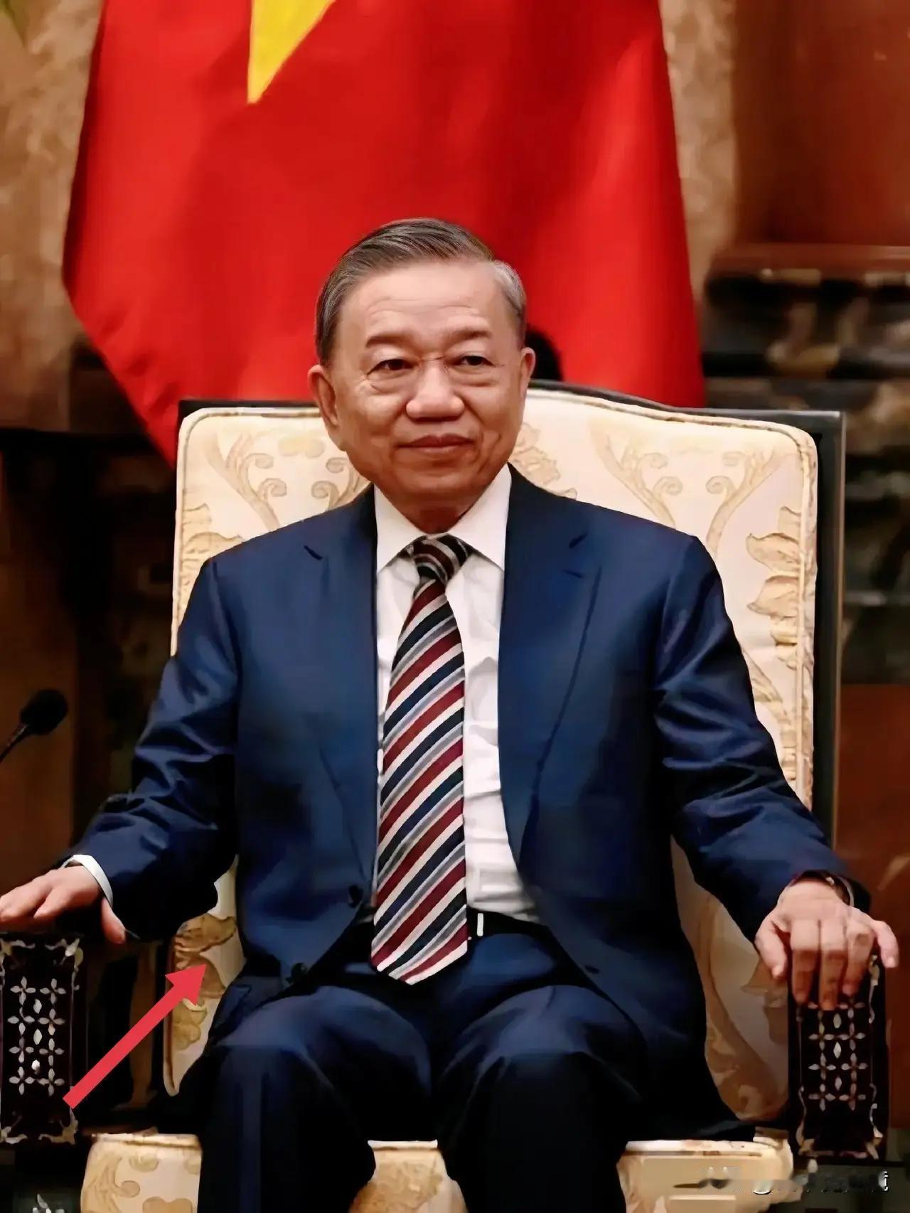 缺席上海AI大会，转身奔赴美国会场，越南的算盘打得太现实
 
上海世界人工智能大
