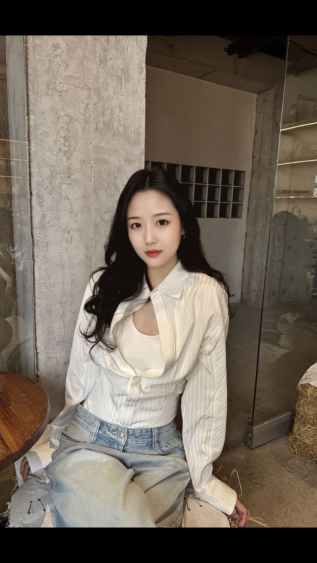 成年人的穿搭，从来不是为了取悦谁！
 
我们换的不只是衣服，更是在不同身份里，给