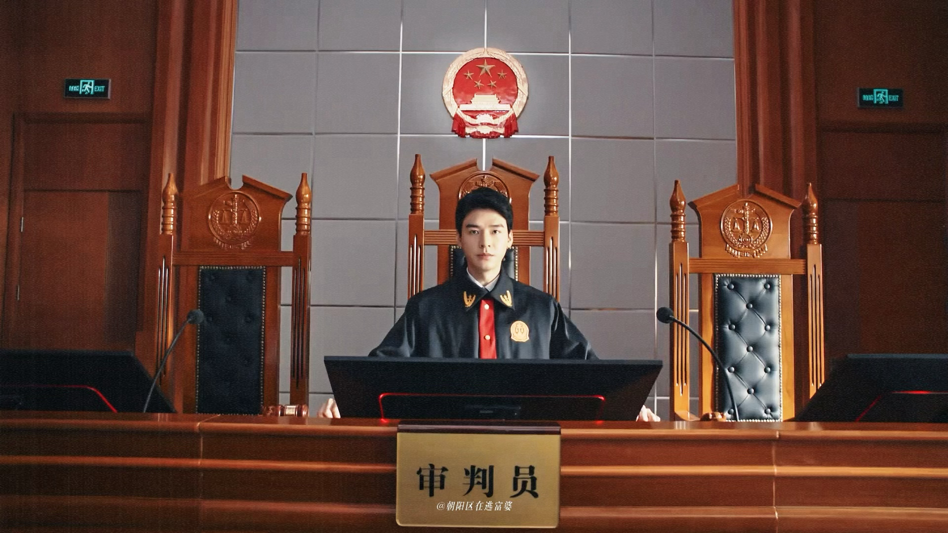 燥候沈谢轶法官今晚开庭！👨🏻⚖️龚俊×家事法庭家事法庭今日开播