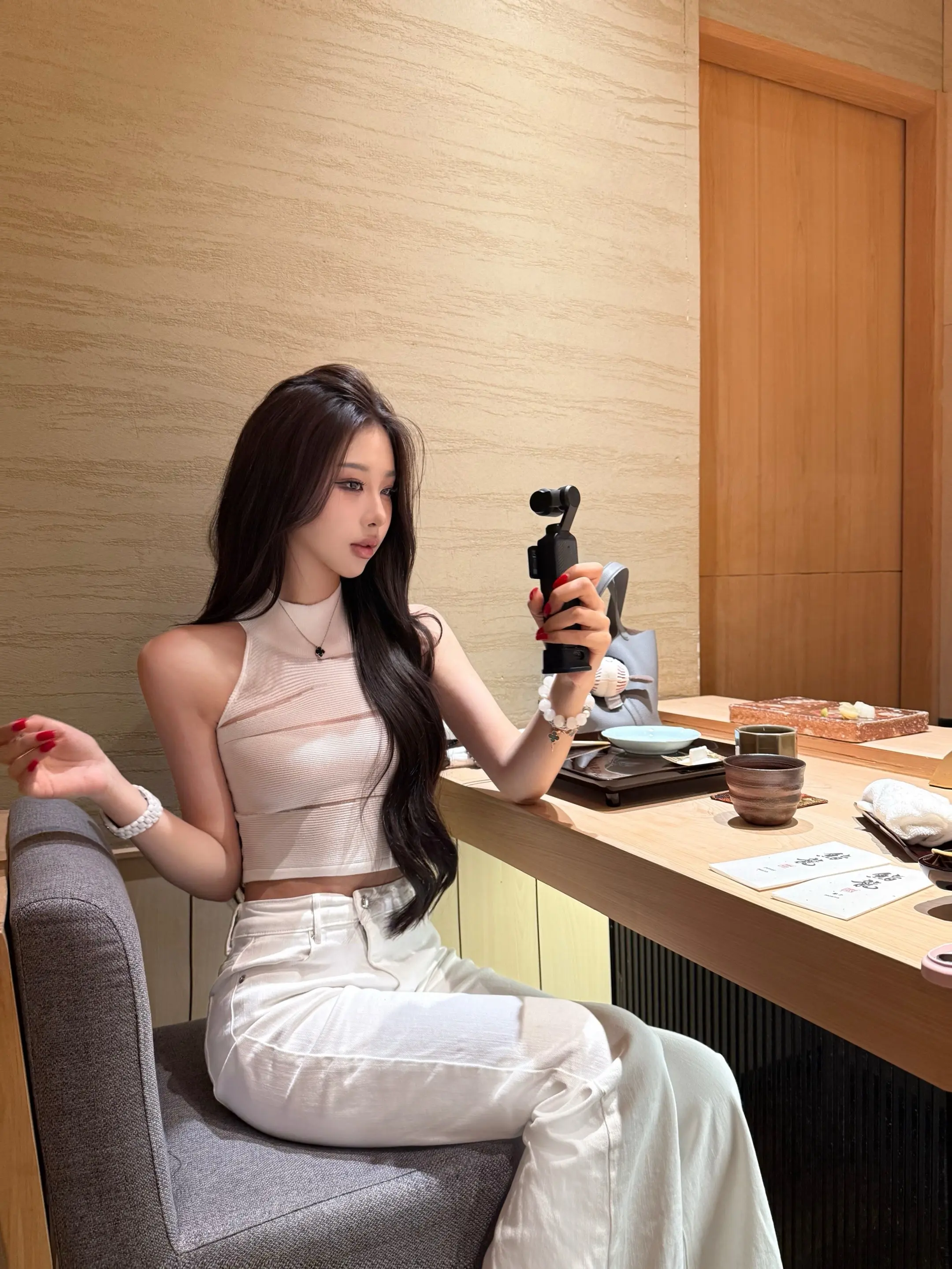 拿去吧 我们都拿走彼此的一切 然后好好的爱下一个人