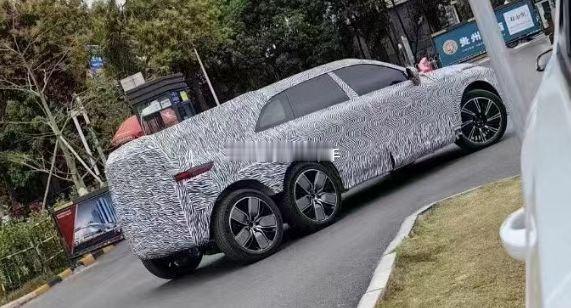这是哪家的6X6啊？？？