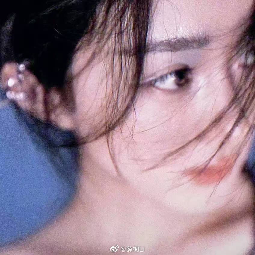 赵丽颖赵丽颖乔妍赵丽颖 电影乔妍的心事“是初遇时的悸动，是一次又一次的心动.”?