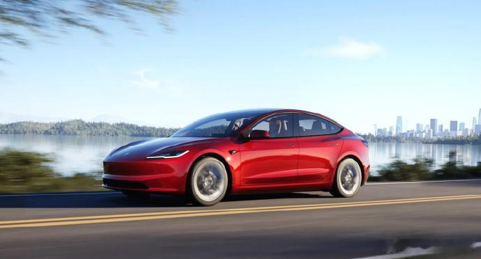 【特斯拉海外推出“保值计划”，防止贷款购车的 Model 3/Y 车主被降价“背