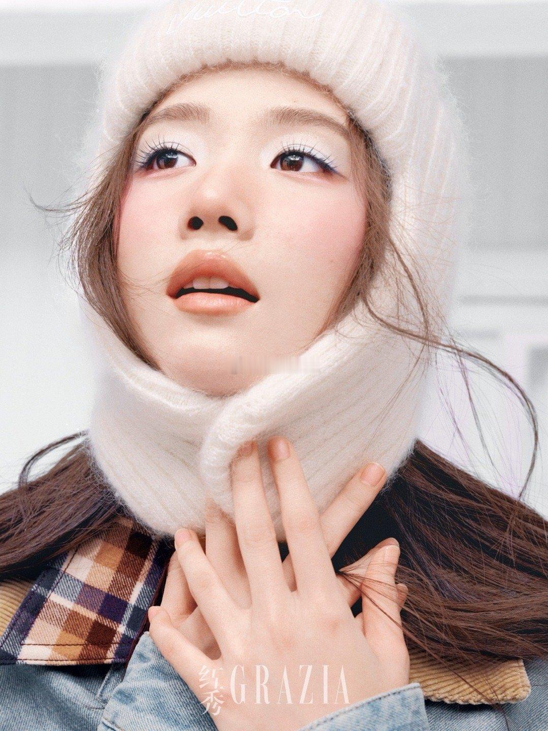 卢昱晓红秀封面🦋服装：Louis Vuitton 2025秋冬系列刚刚喜提路易