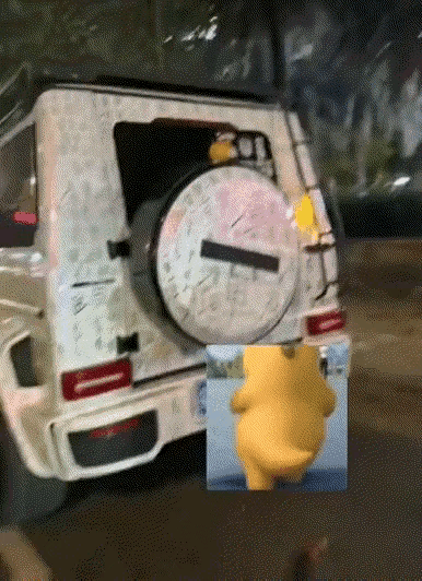 这一定是被甩的女友干的？大家猜猜是不是？