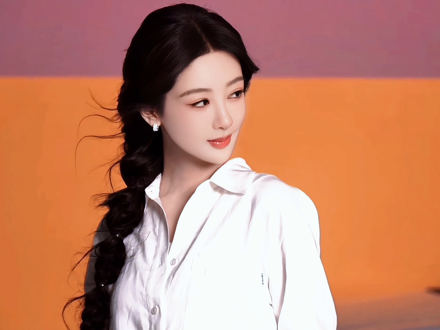 杨紫   yz杨紫何惟芳 yz 杨紫国色芳华浪漫温柔有无数种，你便是其中之一。【