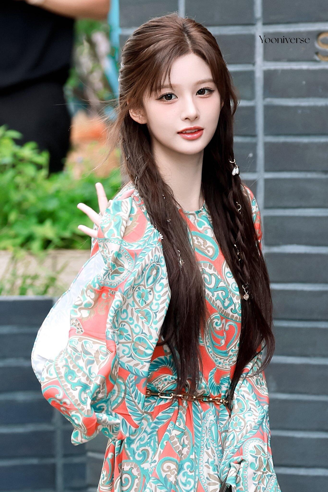 小花鹿允 ​​​