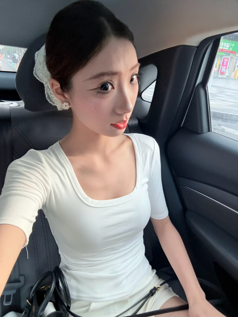 见家长穿搭