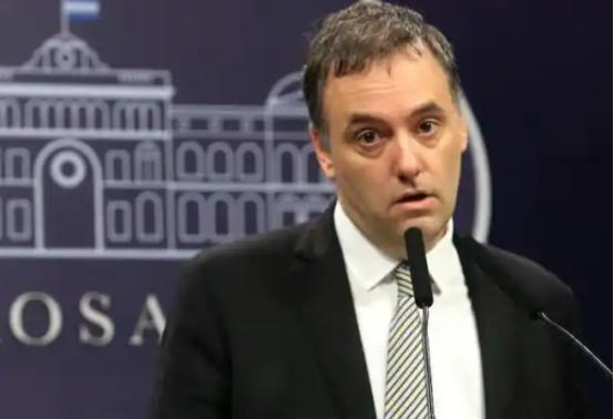 阿根廷高官被查贪腐，豪宅名车藏不住，4月29号那天在国会上还嘴硬绝不辞职？最离谱