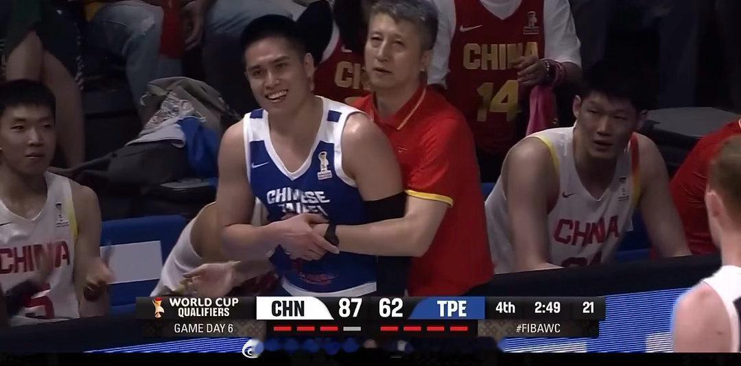 真正的一家亲，都是中国队中国男篮vs中国台北男篮