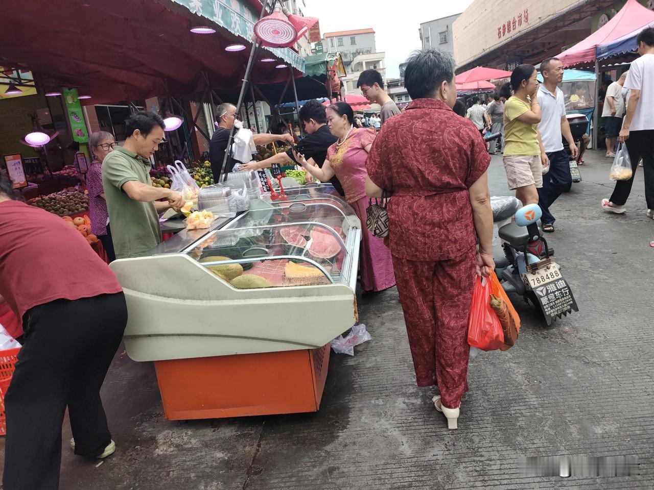 你会因为害怕被讹诈而不敢帮助他人吗前段时间的“一万九”事件闹的是纷纷扬扬，这事后