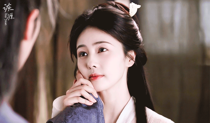 白鹿 《莫离》叶璃 / 动图▷EP32-09 半披+白衣-被摸摸脸一个倾注无限爱