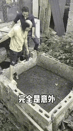 聪明人从来都不会把安全系于一身，一旦遭遇背叛，便把人生带入噩梦。