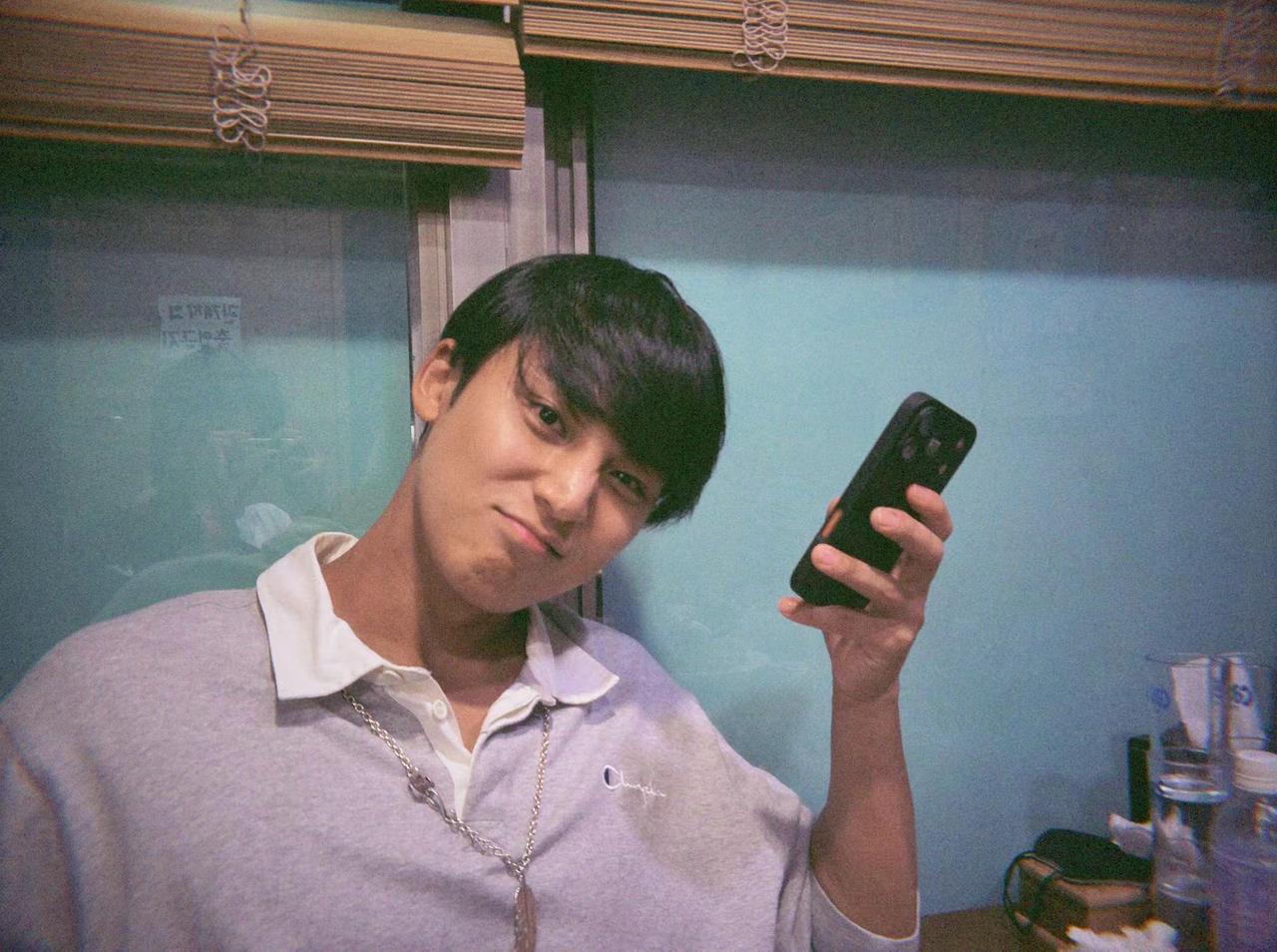 260802 珉奎Mingyu｜ins更。^还有净汉尼 太喜欢这组照片了 特别是