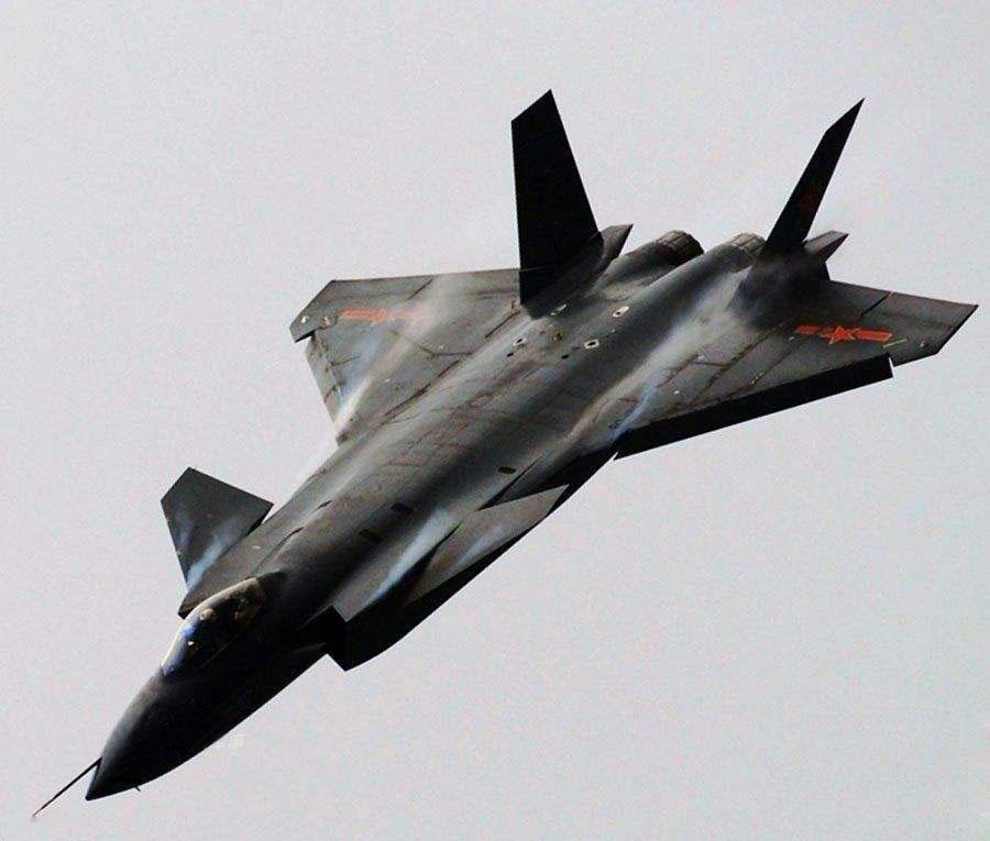 歼-20首飞15周年，中国航空工业从落后世界先进水平一代半，到完成追赶实现和美俄