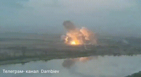 温压爆炸的威力：TOS-1A“Solntsepek”炮击乌克兰军队！

在库拉霍