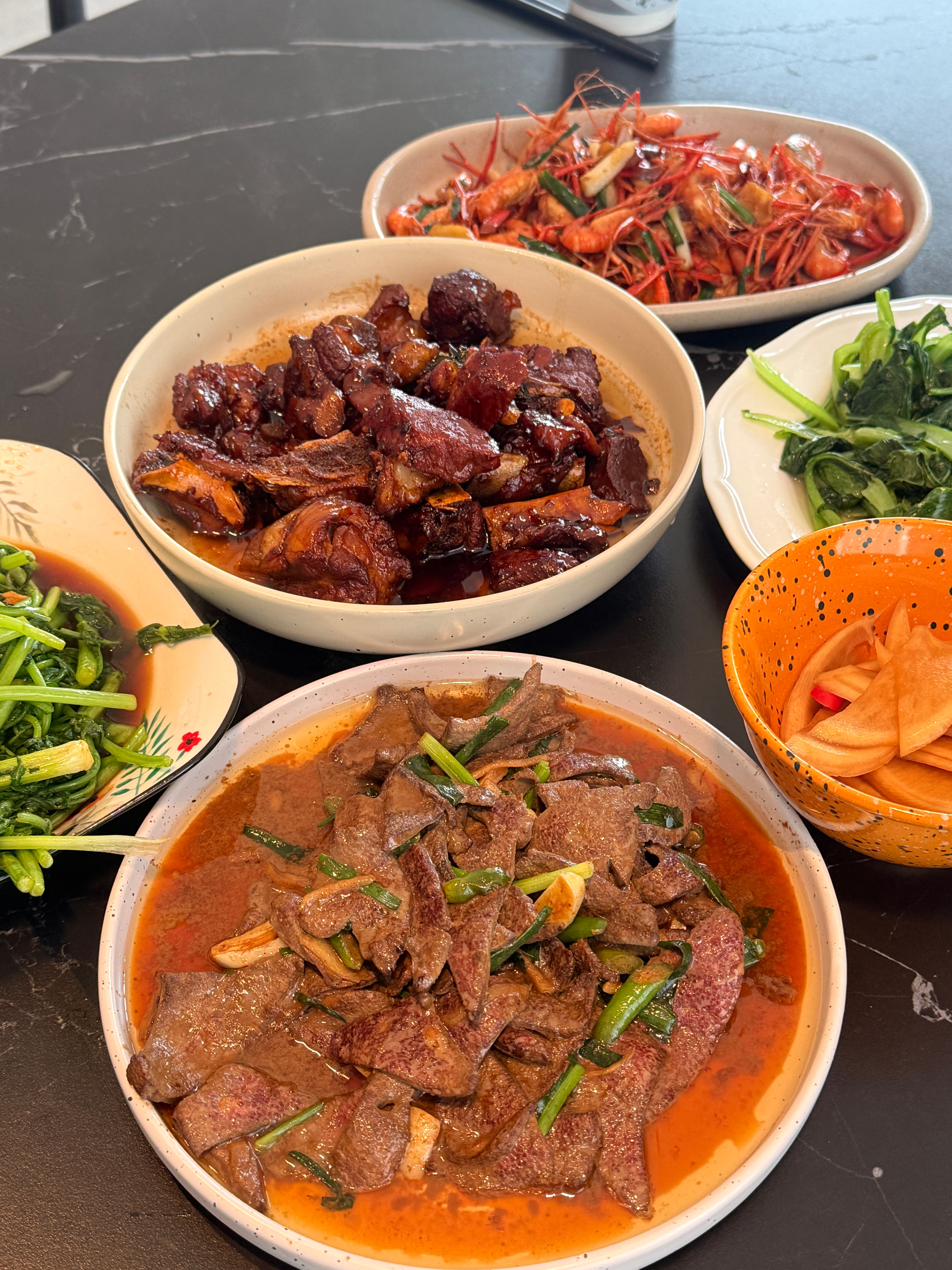 中午好～～～终于知道毛哥为什么做饭这么好吃了 是家族遗传 ​​​