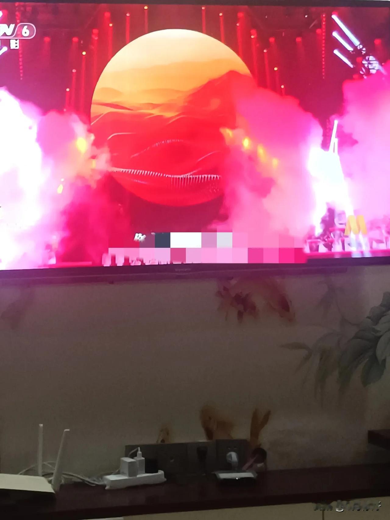 湾区升明月晚会，22号晚8点在中央六台播出，王力宏的《天地龙鳞》这首歌太炸了。很