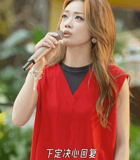 音你而来路演彩排舞台路透 谁懂雾里这版彩排，开口就沦陷了，每一首都好好听。 