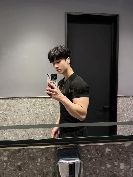 等会儿，有点累我歇会儿先💦