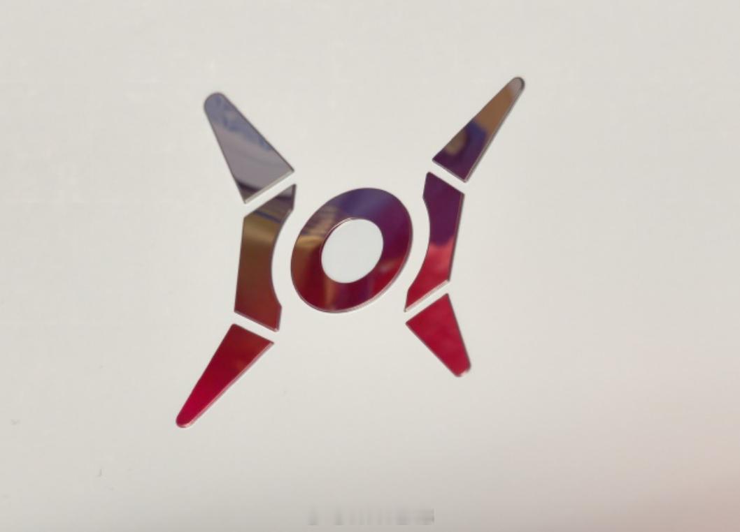 荣耀新款游戏本 LOGO，应该就是之前发布会上说的 WIN 游戏本，不会叫 WI