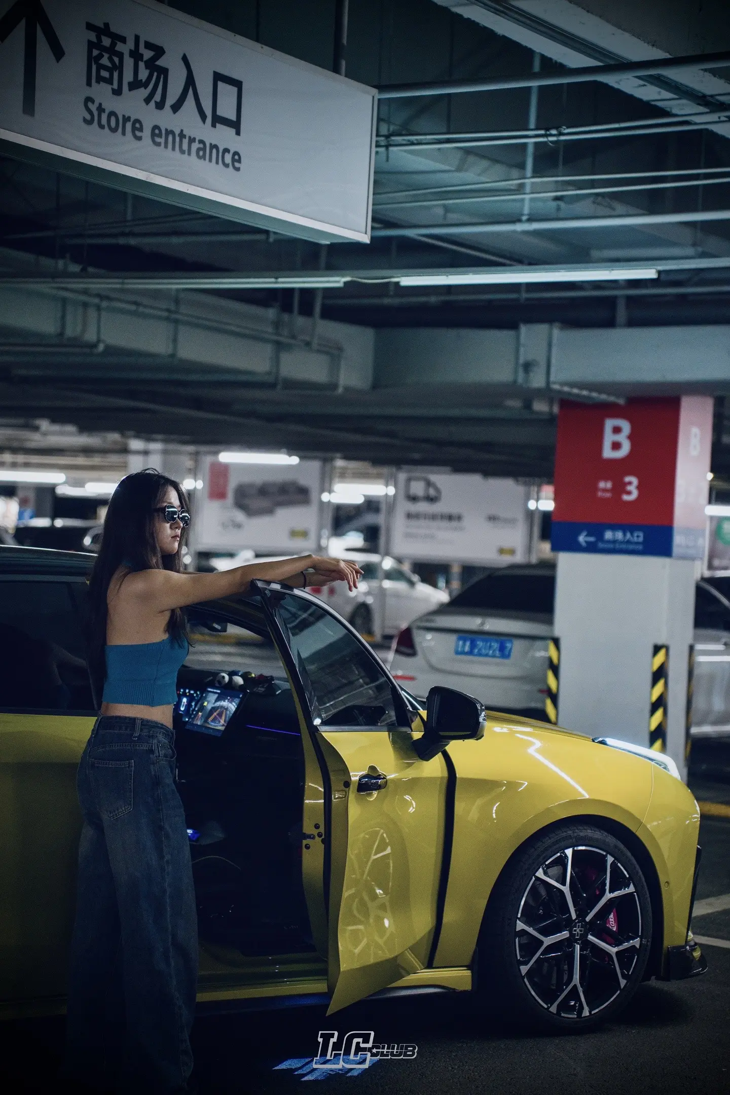 生活很忙没时间做自己也不想做别人。