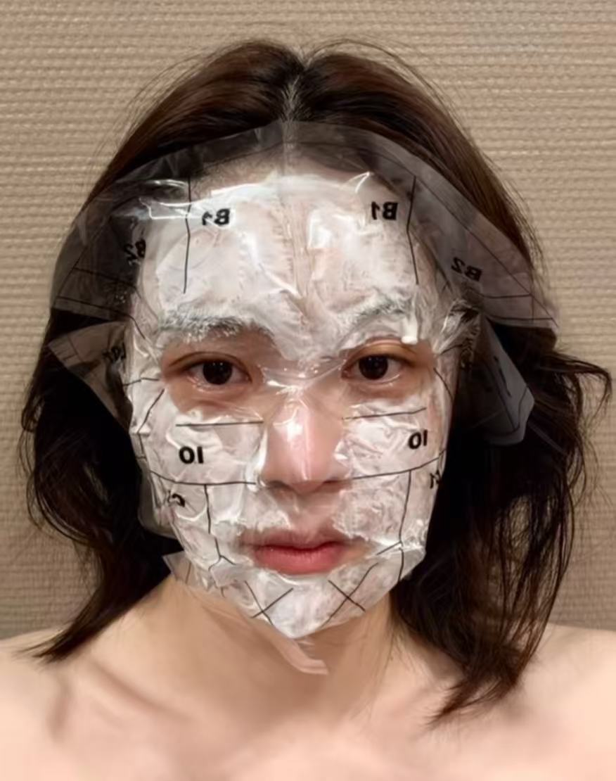 赵樱子这是去韩国做什么项目了呀？已经够美了呀宋承宪赵樱子同框赵樱子去韩国do脸了