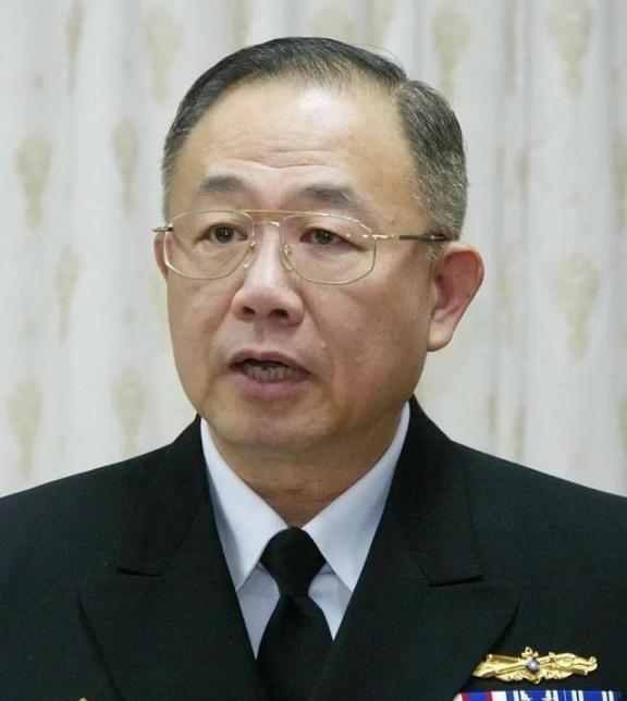 台军前海军司令陈永康公开称：“大陆若想依靠武力实现台湾统一，难度相当大！”可真正