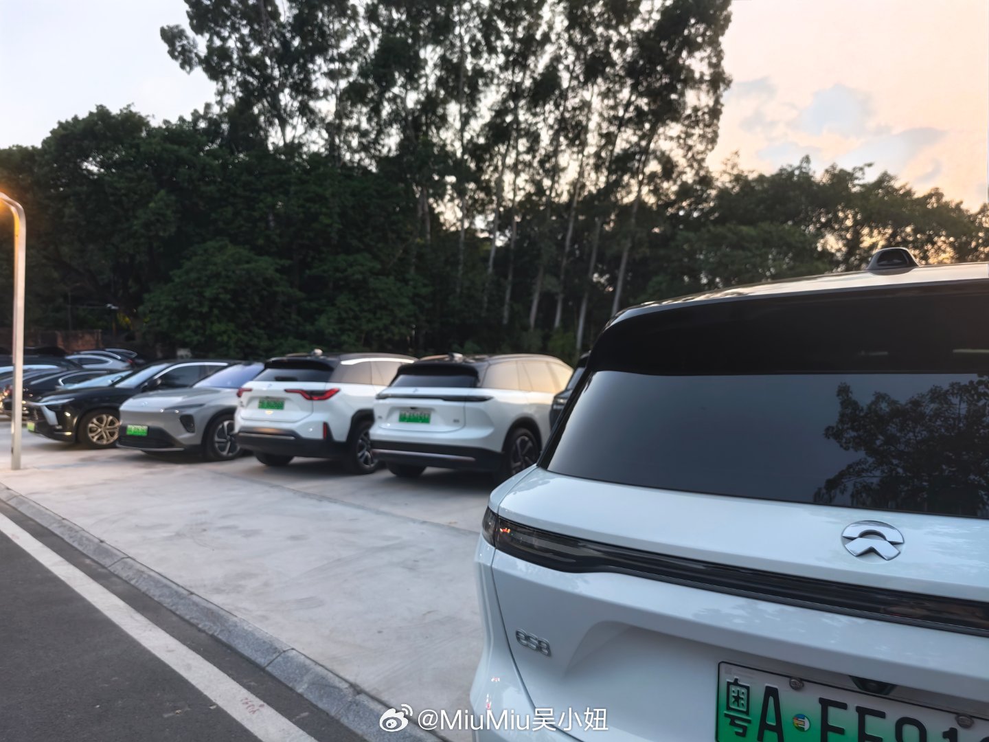 哈哈今天捅了蔚来窝啦[偷笑]小虫子带我回到广州人的童年记忆~南湖乐园这个名字就是
