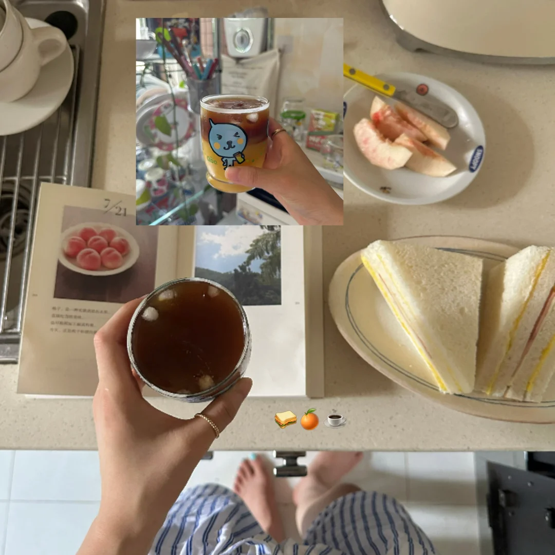 早餐一人食🥪🍑🍊☕️
