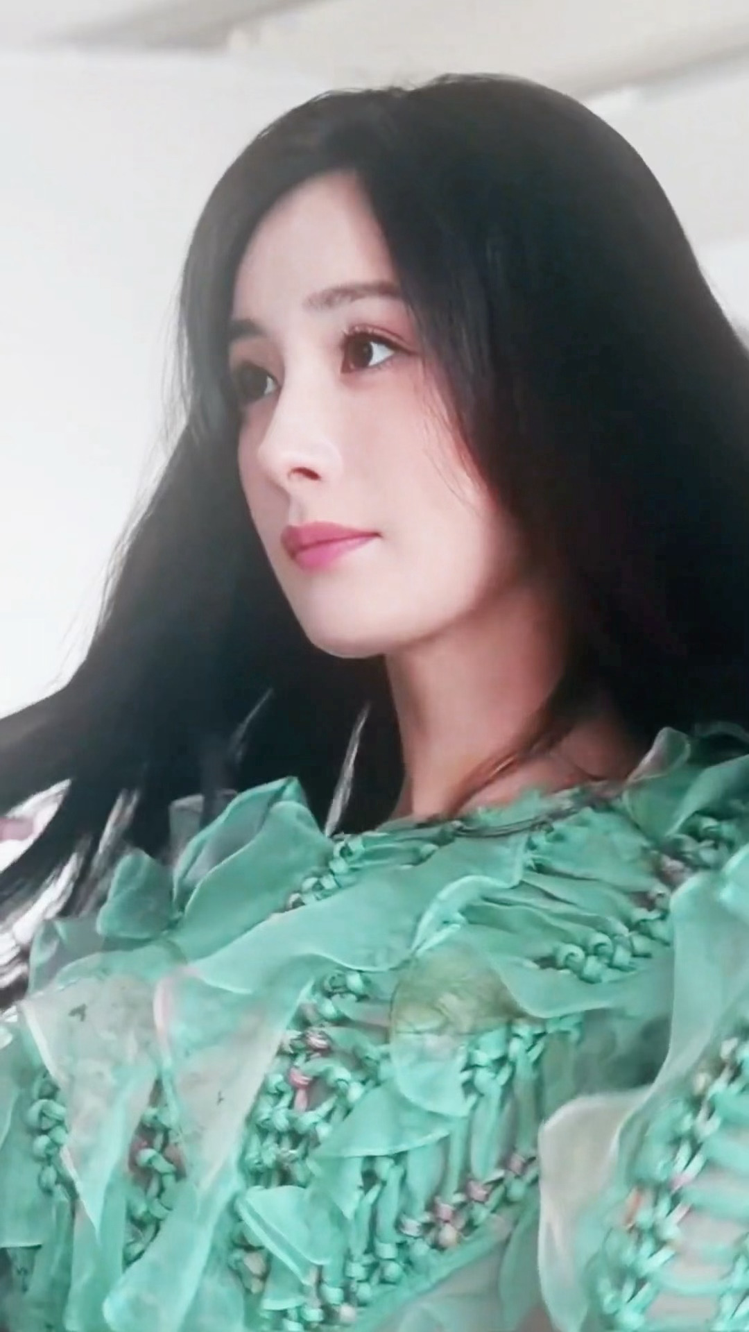 一张有着柠檬香甜气息的live图 突然发现85花好多和同事结婚的 ​​​
