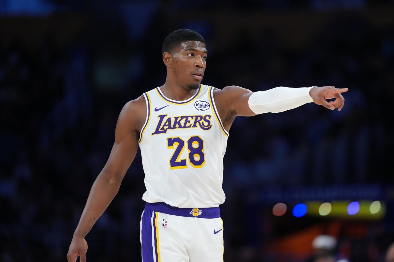 NBA西部半决赛湖人0:2落后！湖人前锋八村塁却大放异彩发挥出色！目前季后赛场均