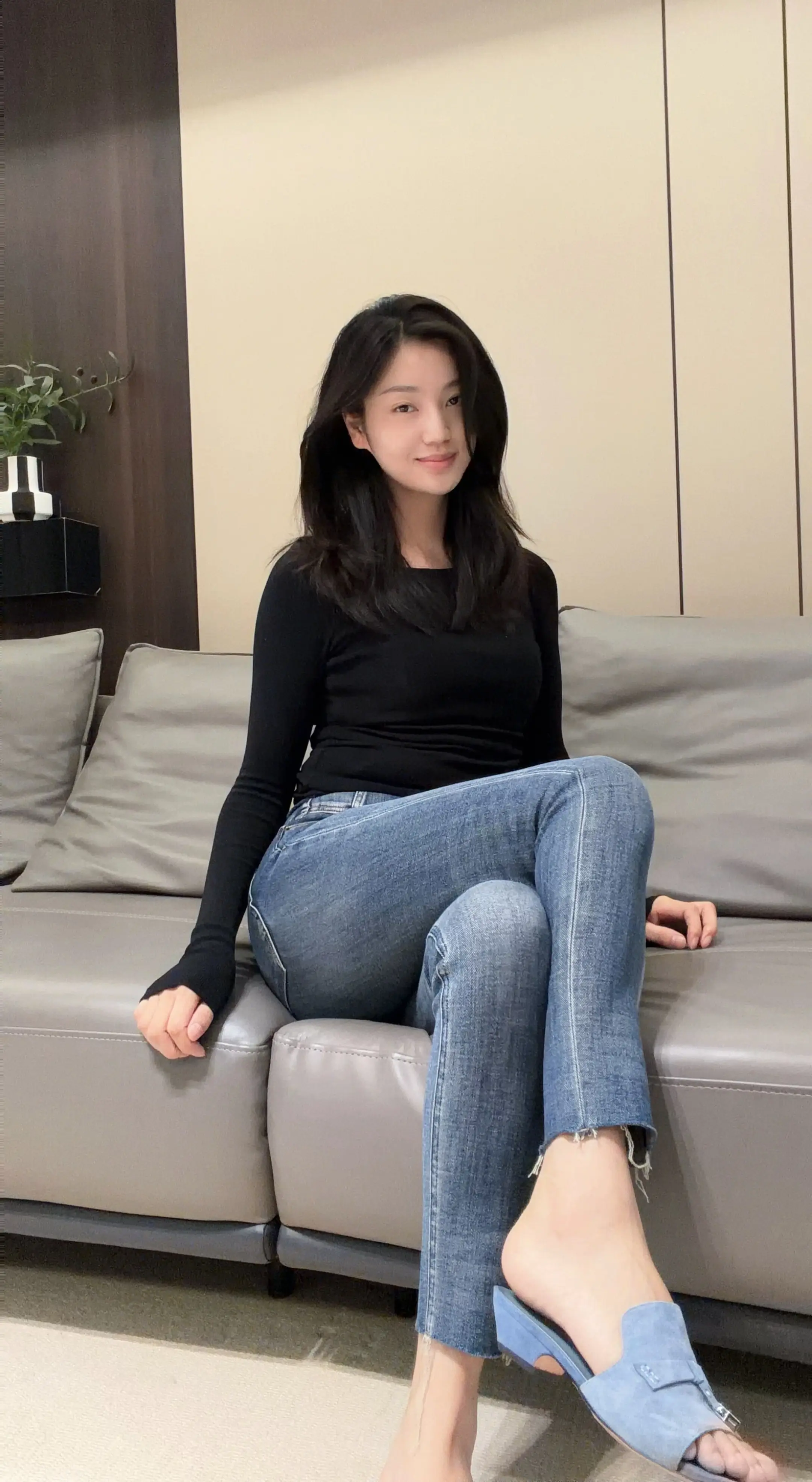 风又吹了多少遍 吹红了我的眼…