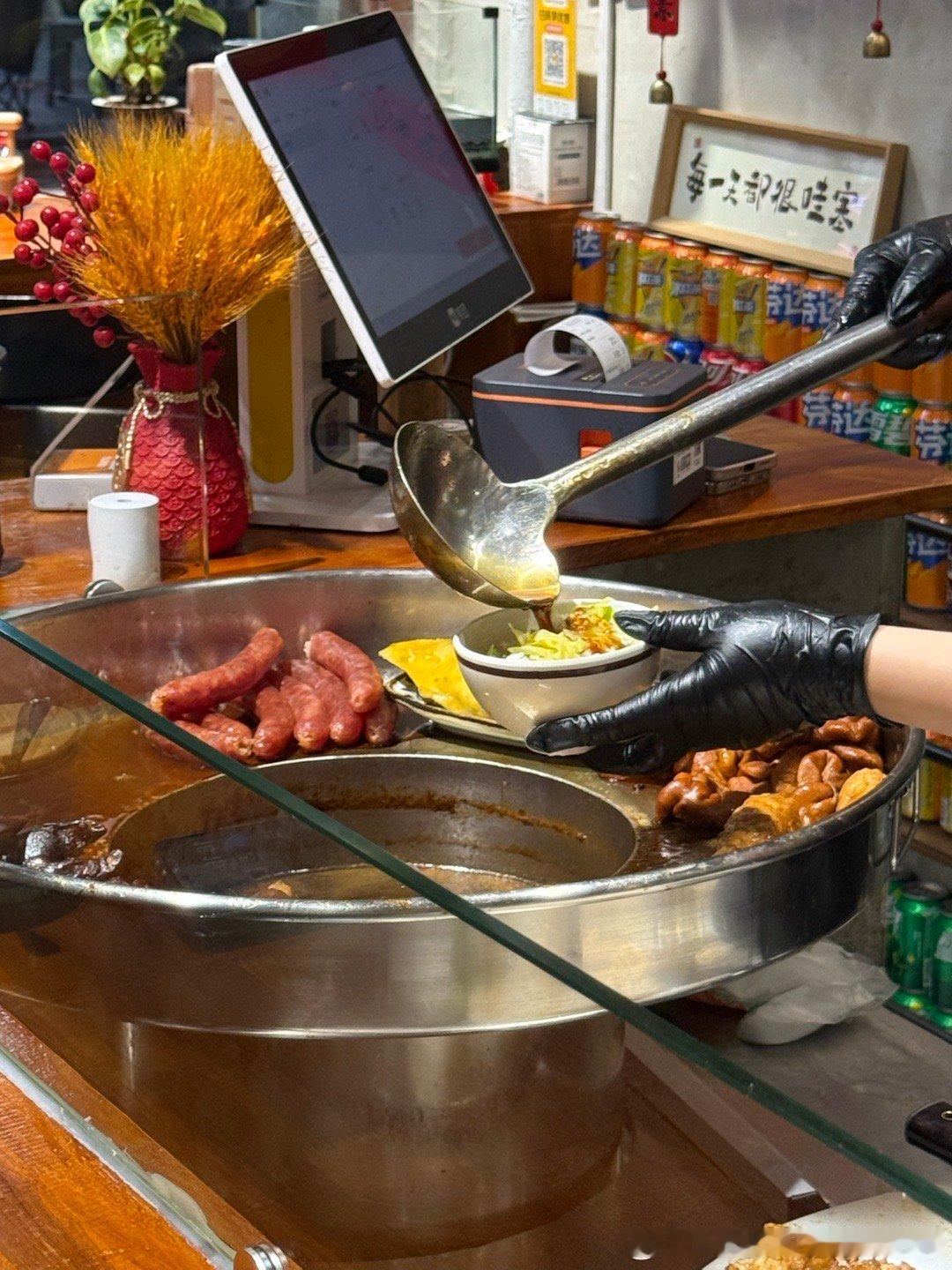 这家隆江猪脚饭！非常不错 ​​​