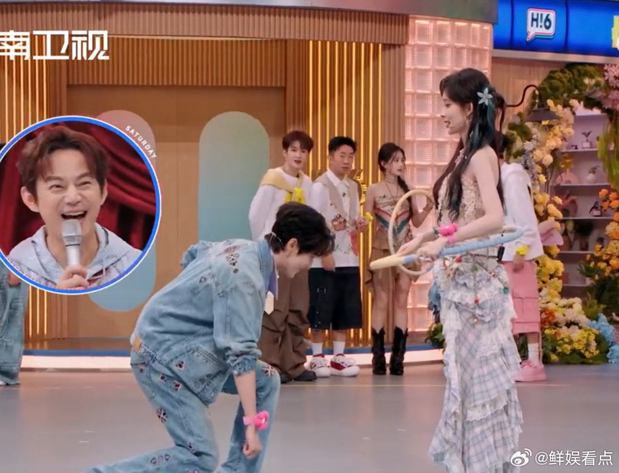 孟子义[超话]孟子义演的甄嬛是真环谁懂啊！孟子义的脑回路太清奇了！呼啦圈变 “真